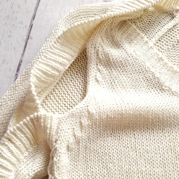 Vivienne Tam Keyhole Sweater - Picture 2 of 8